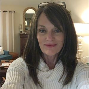 Meet your Posher, Virginia